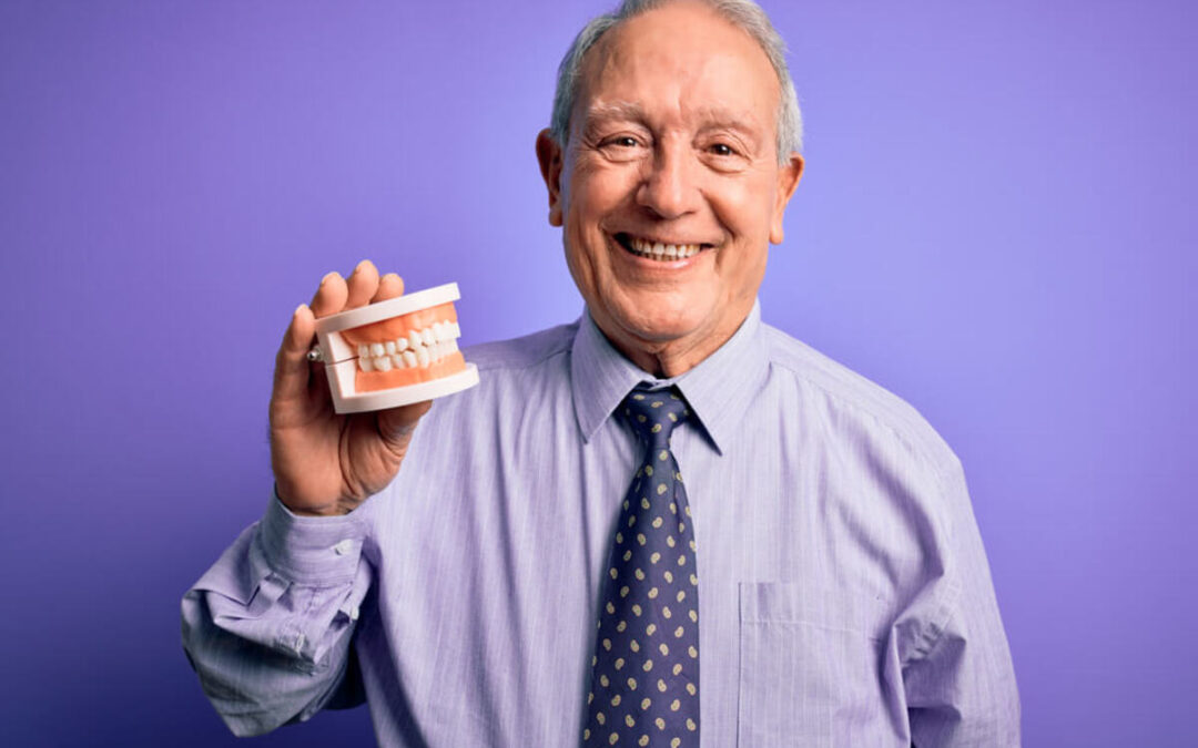 How to Clean Dentures Naturally: Simple Tips for a Fresher Smile Without Chemicals